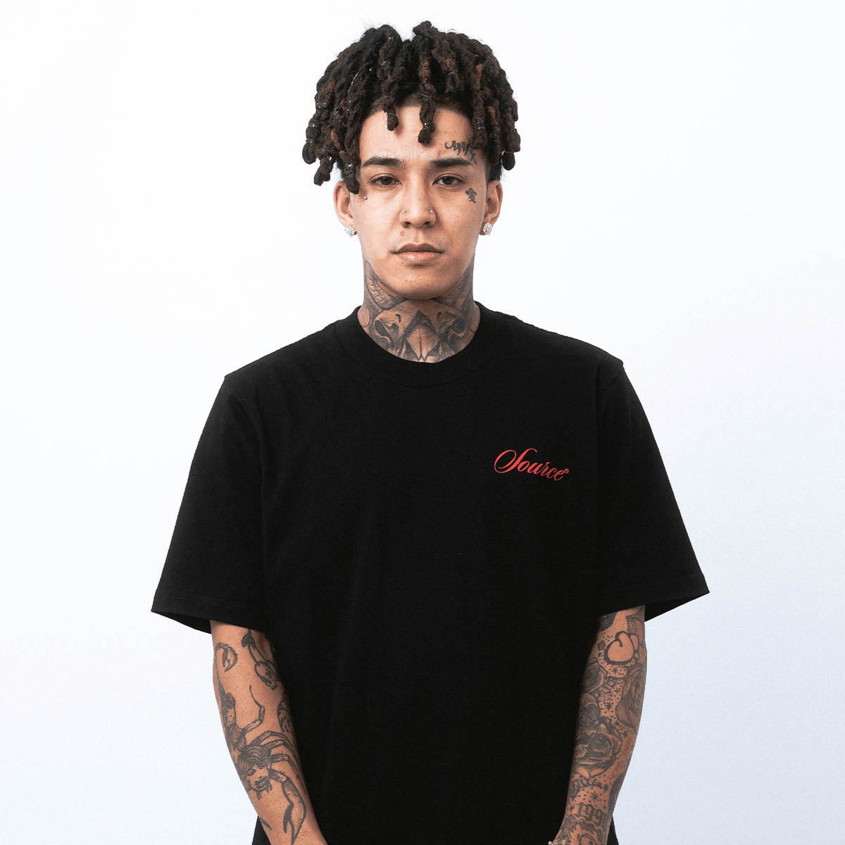 Gloves Up Boxy Tee - Black