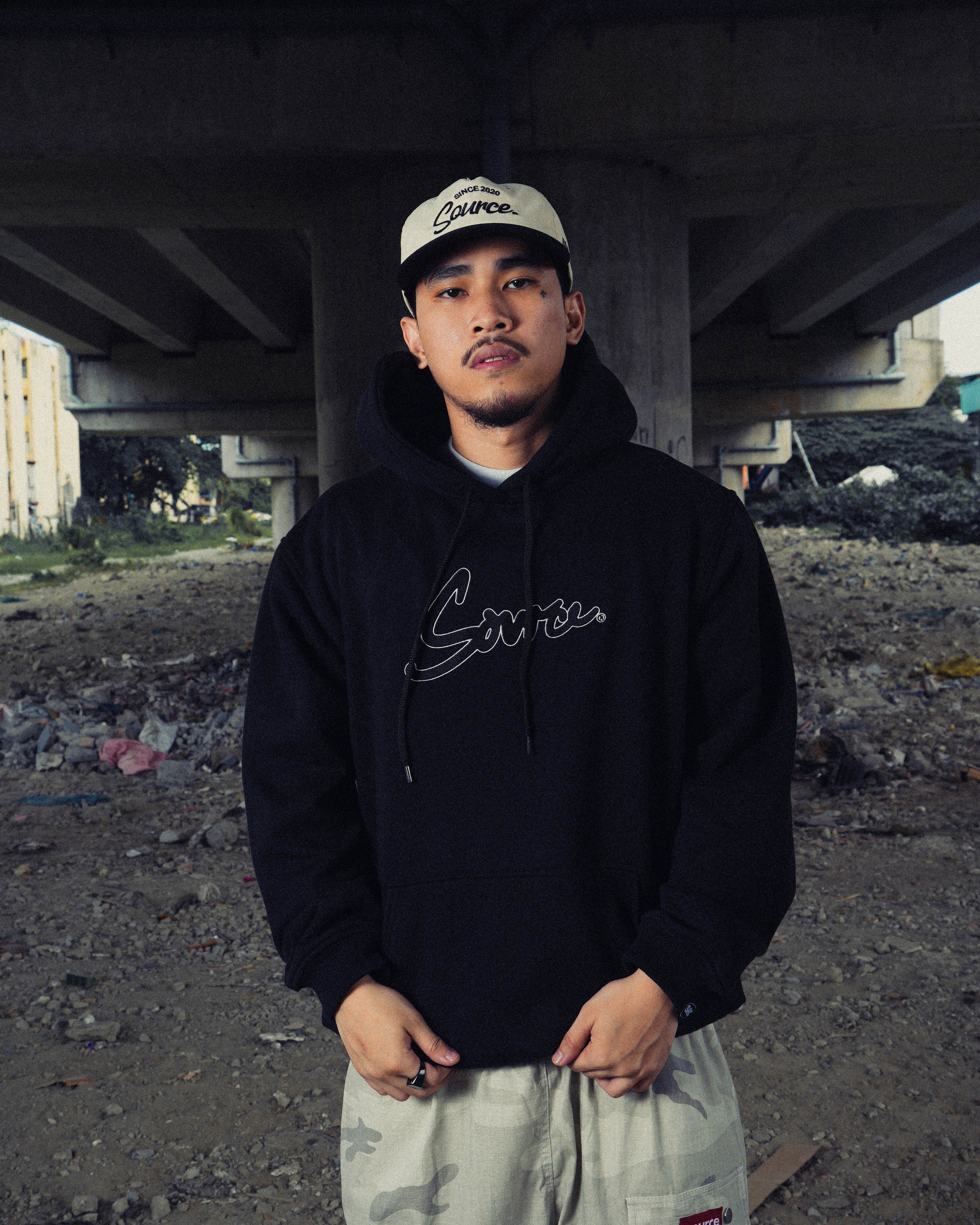 Heritage Script Pullover Hoodie - Onyx Black